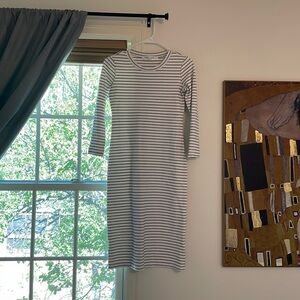 Sonnet James Reese‎ in white stripe